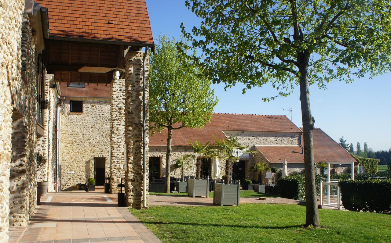 Hotel Les Suites - Domaine De Crecy Bagian luar foto